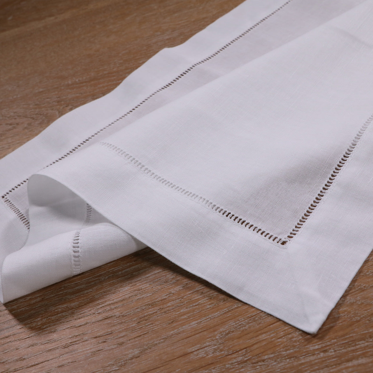 All Cotton and Linen Cloth Napkins, Dinner Napkins Cotton Napkins, Hemstitch Linen Napkins, White Napkins Set of 6, 18 inchx18 inch, Size: 18 x 18